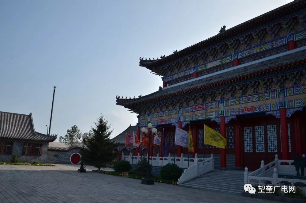 国庆小长假到啦,背上包包,带上行囊,到双龙城一游~大美双龙城望奎因头