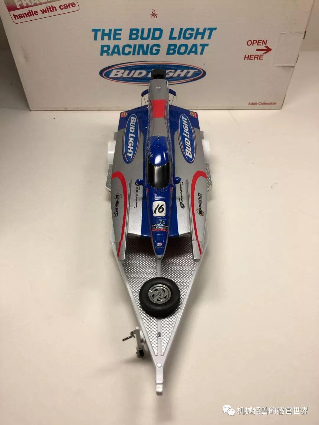水上极品飞车f1 摩托艇 bud light