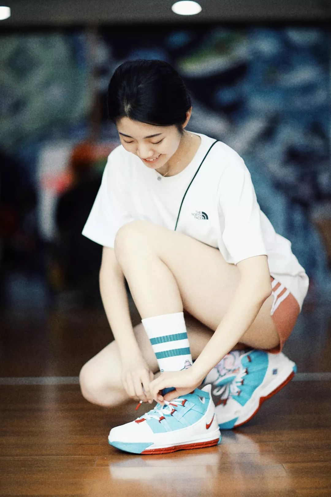 xh55 girl#「 " 请珍惜那个愿意跟你一起穿篮球鞋的女生! "· r 」