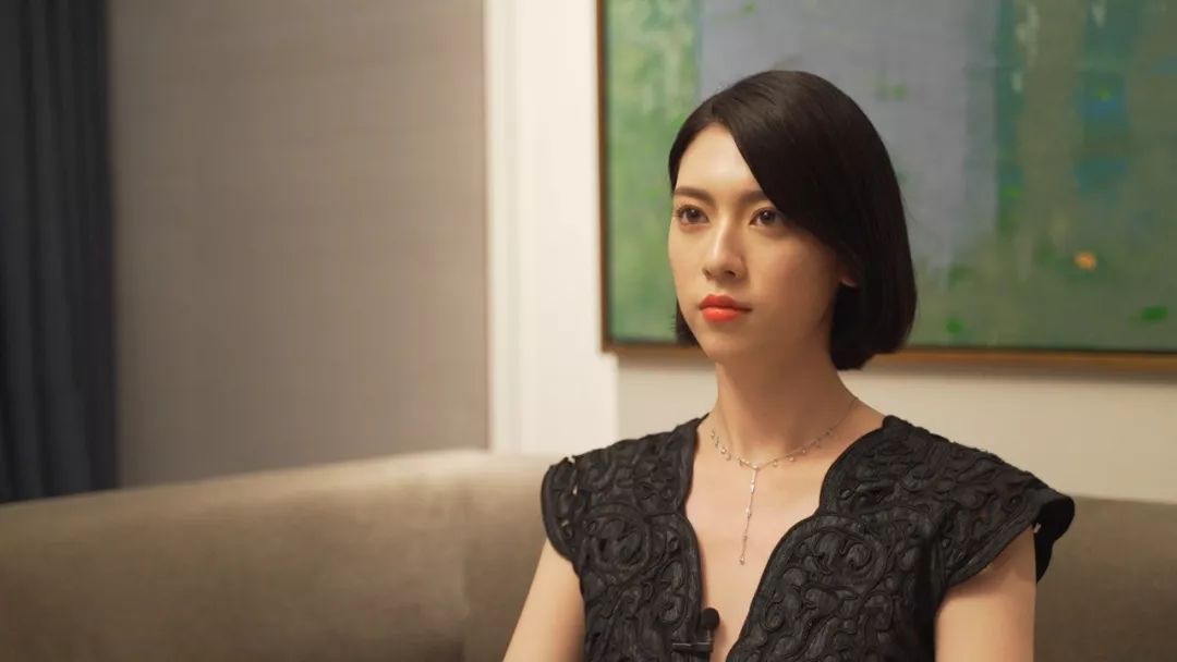 三吉彩花·镜头之外 | 做自己人生的女主角【和饭幕后回顾16】