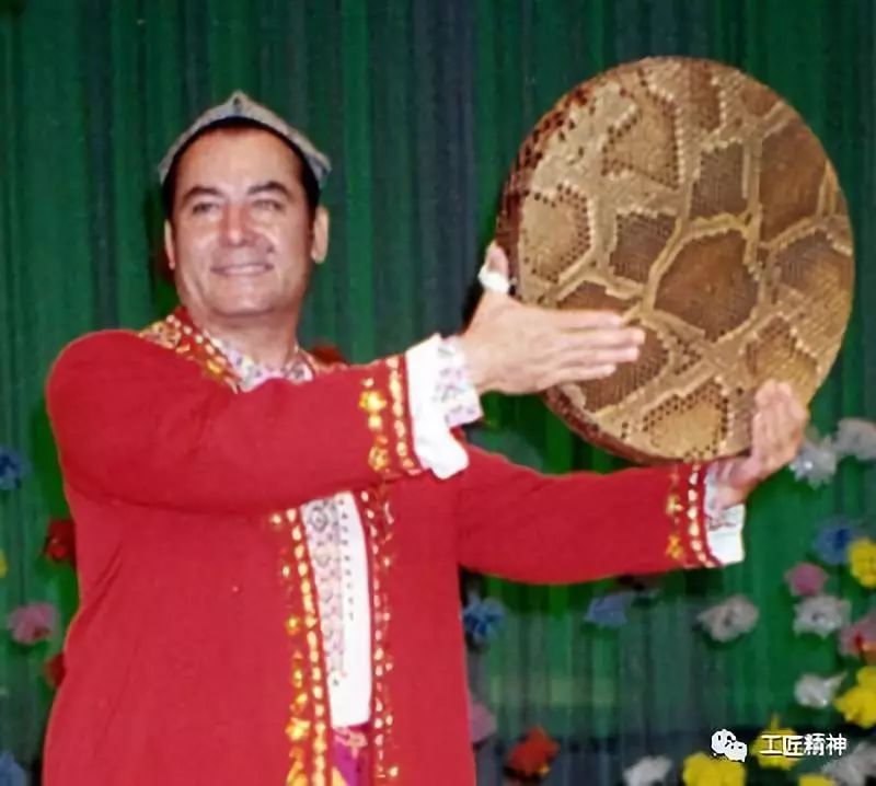 新疆维吾尔族手鼓达卜