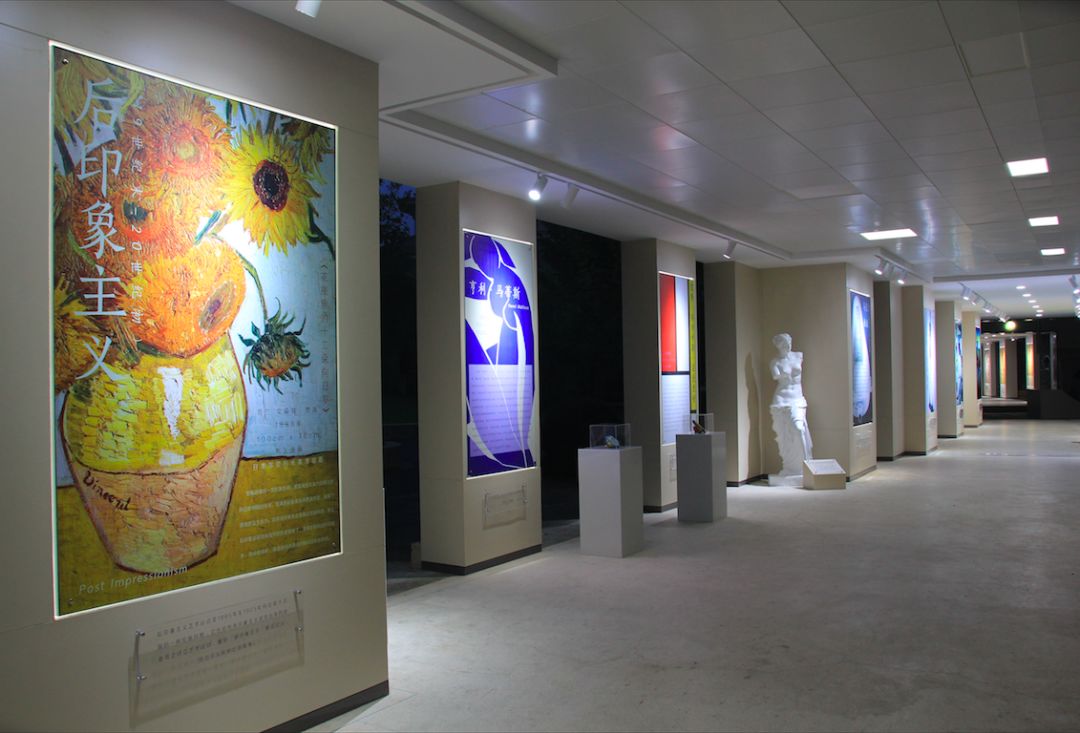 "漫步浸心"—让散步成为一种艺术的享受_长廊