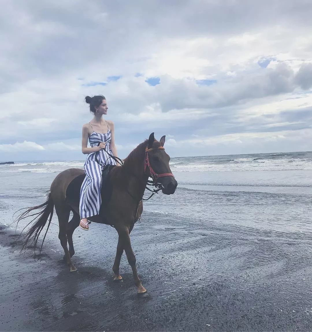 这个精灵般的女孩,令全世界窒息!_savanna