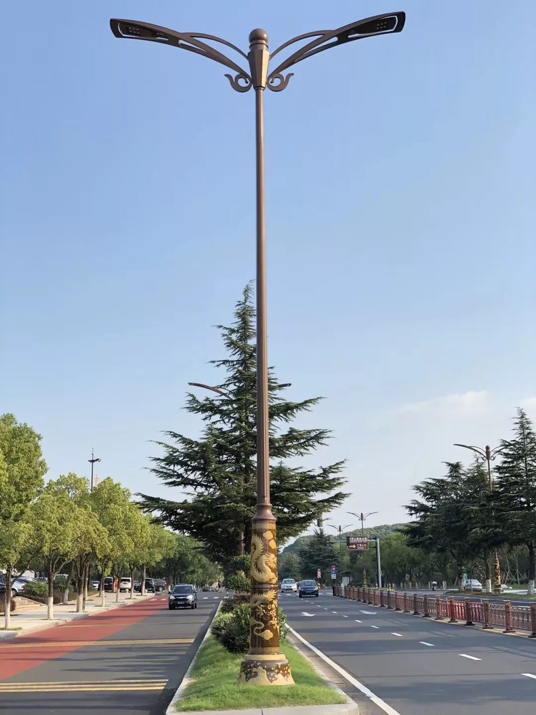 路灯穿"陶裙",更显陶都风韵!_照明