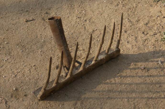 木铲子和木叉,12件老物品小伙伴们认识几样?欢迎留言以分享