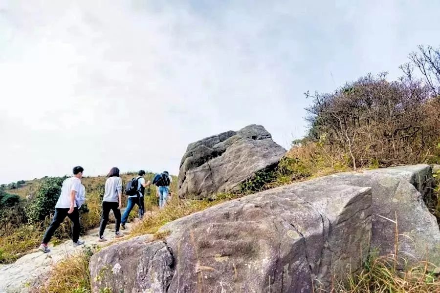 羅浮山這些路段有交通管制,索道運營時間為……_登山