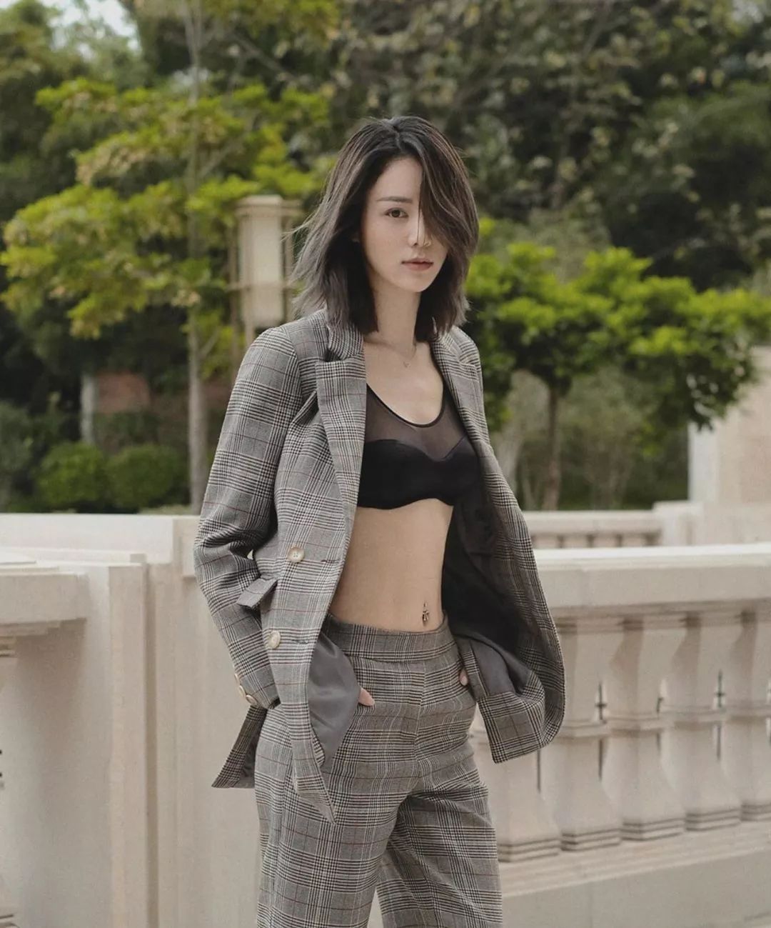 林峯即将升格做人夫 张馨月靠3大冧招收服笋盘_carina