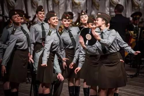 2019俄罗斯亚历山大红旗歌舞团广州站陪伴您在欢声笑语中迎接新的一年