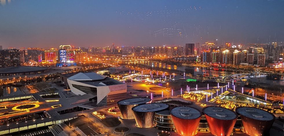 经济,教育,医疗资源的太原集中了全省城市更新,路网改造,机场扩建