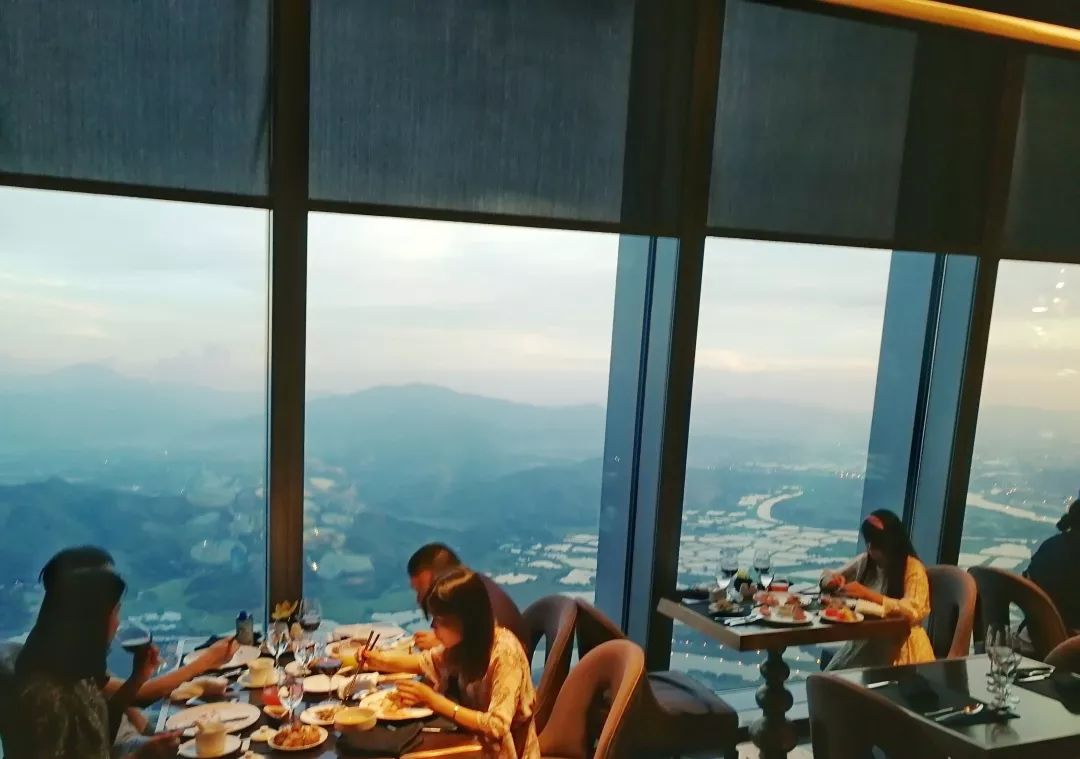 京基100顶层餐厅图片