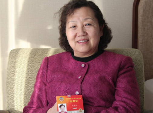 四,大儿子大儿子叫周秉钧,1942年出生,1961年参军入伍,几年后到广州