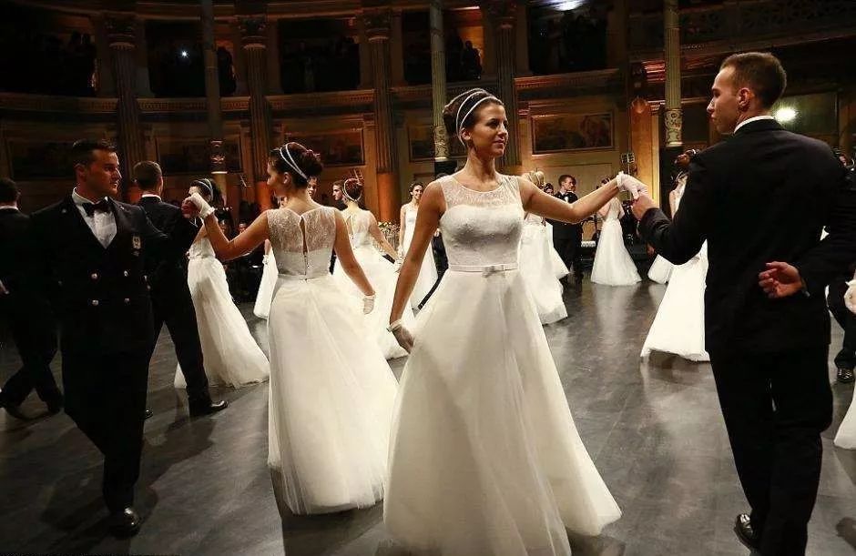 dartist | 舞会倒计时0天