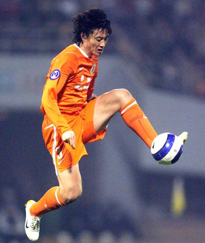 7王超王超超堪称鲁能队史上最伟大的左后卫,他将