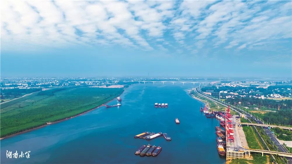 礼赞70年丨70年变迁浓缩成一组图带你了解日新月异的常德航道