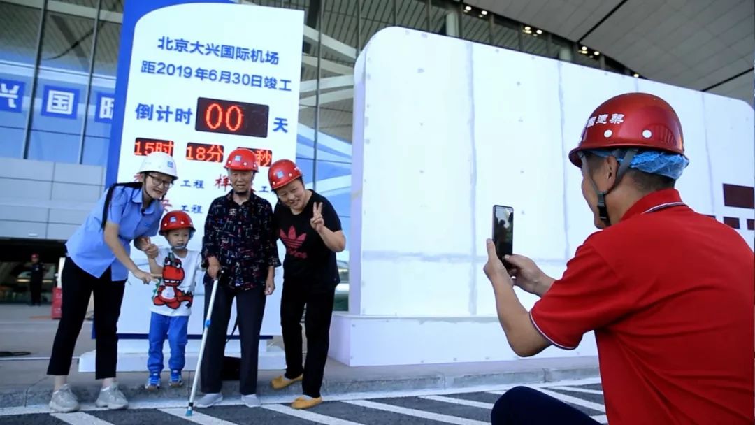 湖南金鹰纪实卫视70年回望主旋律纪录片如何做出彩