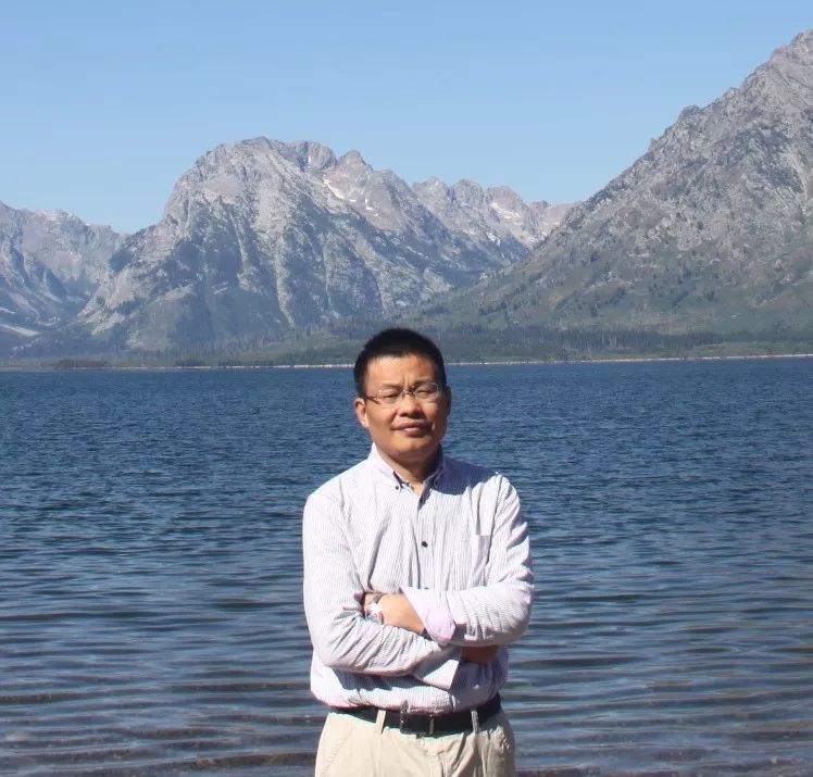 李红刚:北京师范大学系统科学学院教授,金融工程研究中心主任.