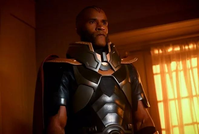 两代闪电侠再次聚首,杰伊的妻子亮相新一季,今年美剧界的重头戏,无限