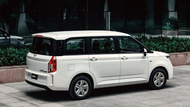 五菱宏光推mpv,定位