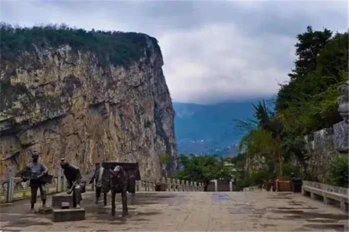 一年一度重阳节云南踏秋登高可以去这些地方