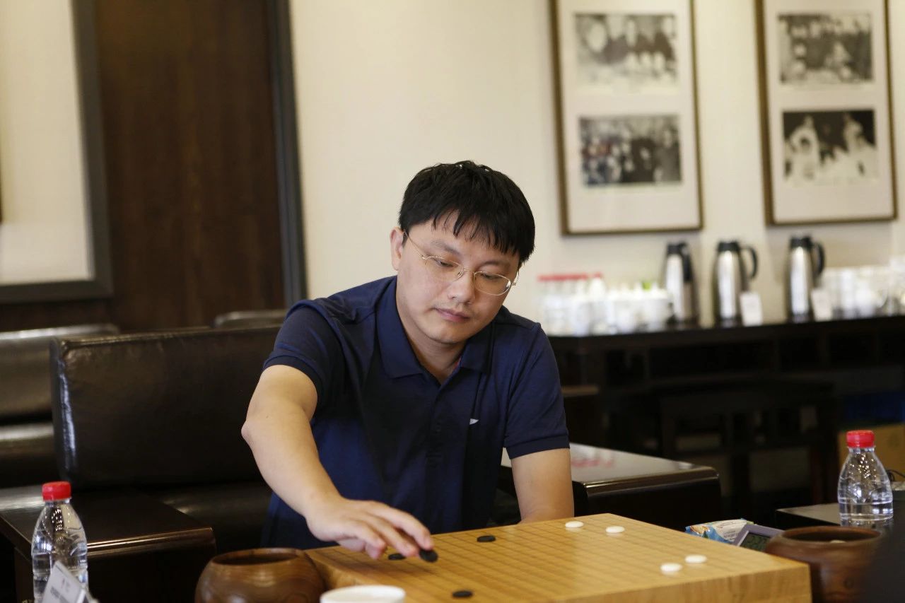 龙元明城杭州超出预期上海建桥学院放弃抵抗