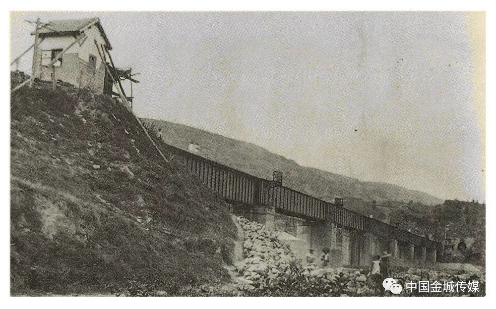 灵宝老县城火车大桥▲灵宝老县城棉花打包厂▲六十年代一高教学馒