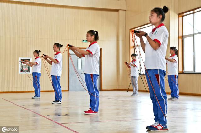 中考體育每年一般在什么時間開始?2020中考體育時間表確定(圖2) 中考體育每年一般在什么時間開始?2020中考體育時間表確定(圖2)