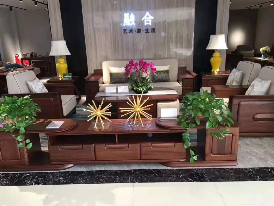 签约开店俬梵国际的火力有点足