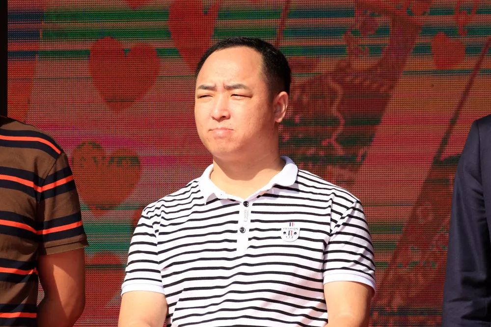 掼出精彩掼响世界淮安区掼蛋文化游基地举行揭牌仪式