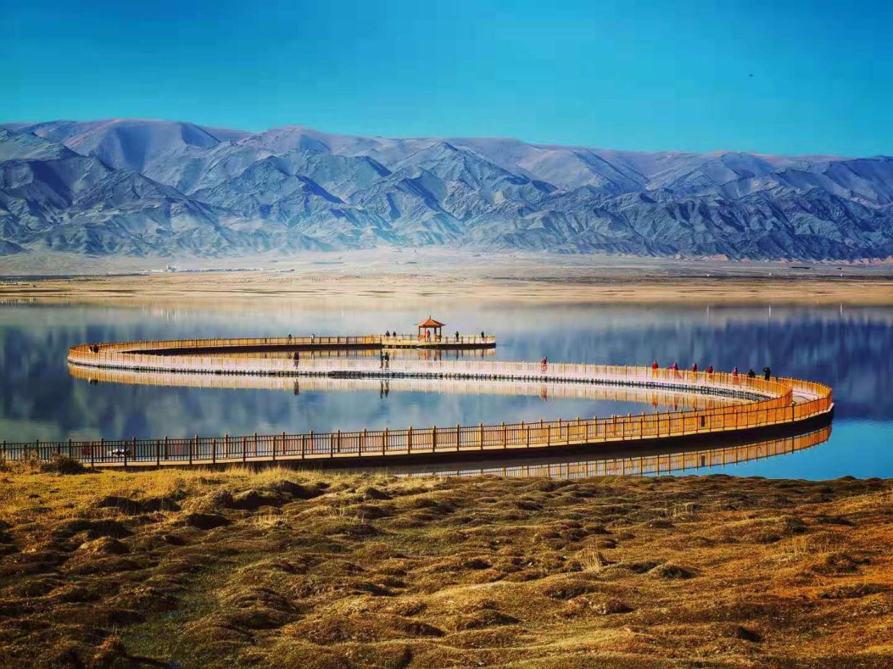 双日双马哈密伊吾县两大景区连办两场马拉松赛