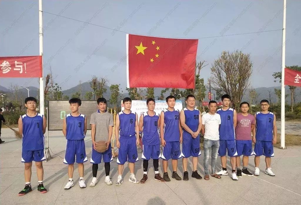 国庆7天,彭泽这个小镇为篮球乐此不疲…