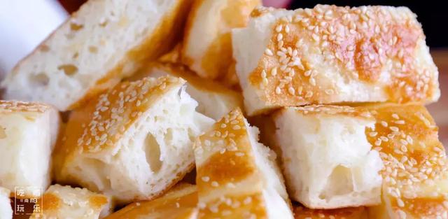 【日常打卡】枣林这家开在"小破街"14年的烙馍小店,被邻居们称赞地道