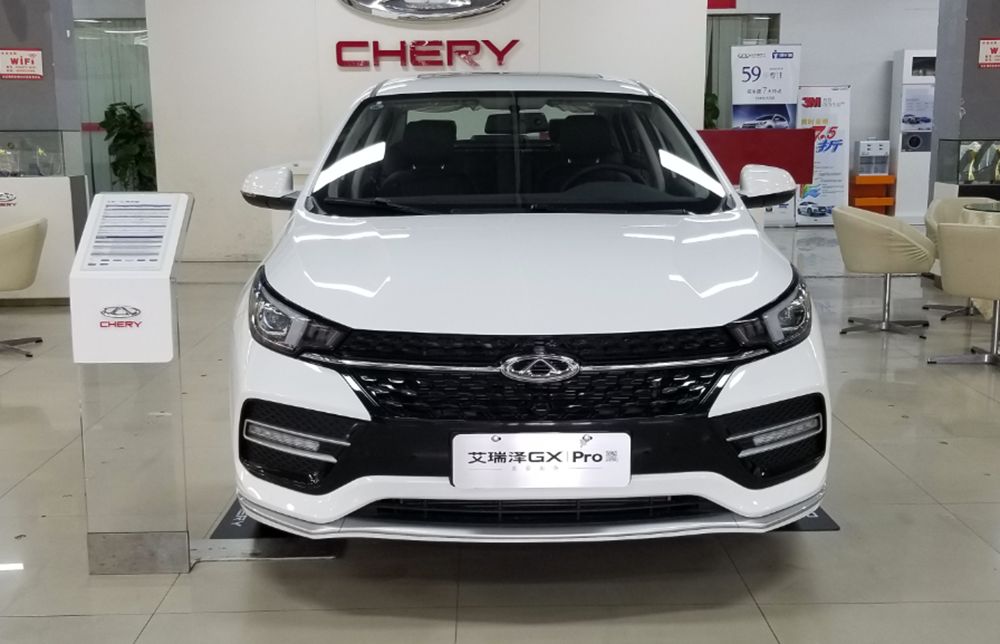 探店试驾艾瑞泽gxpro可能是10万元落地开起来最爽的车