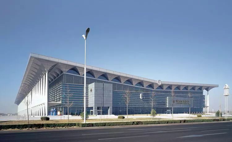 银川国际商贸城银川市民大厅阅海湾中央商务区「银川的接地气美食」你