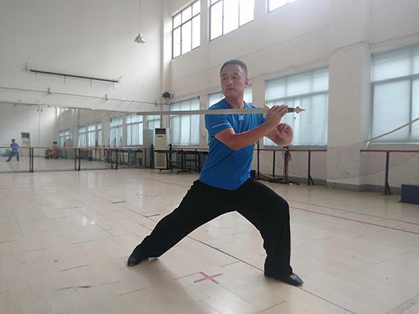 李雅轩先生传杨氏太极剑谱55式