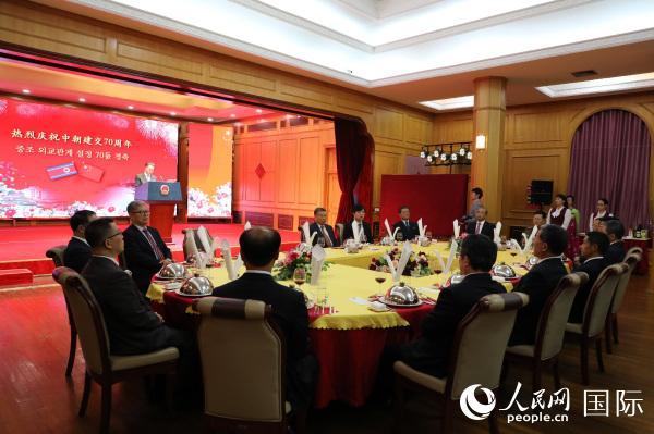 中国驻朝鲜大使馆举行庆祝中朝建交70周年招待会