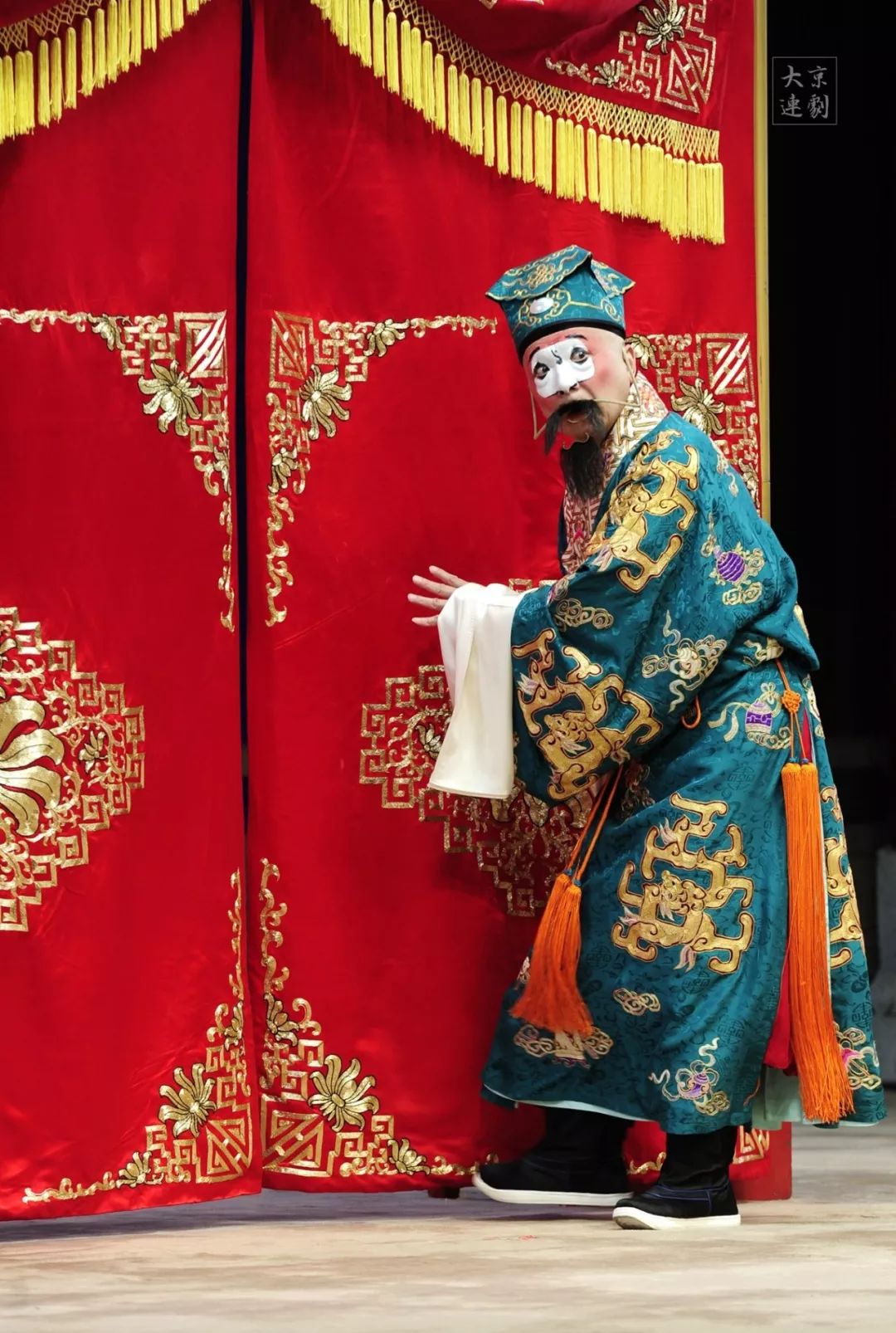 建院70周年20191007大连京剧院演出群借华