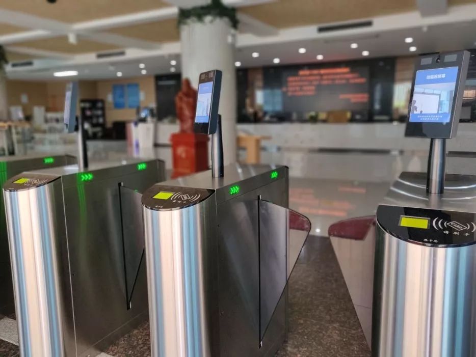 所有人图书馆人脸识别系统上线啦