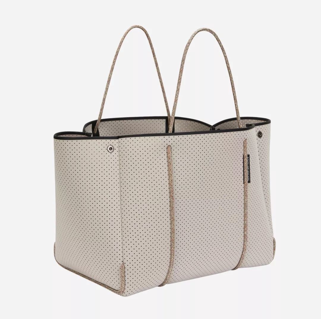 aud 329专业妈咪包包"babycare & lekebaby"昨天发