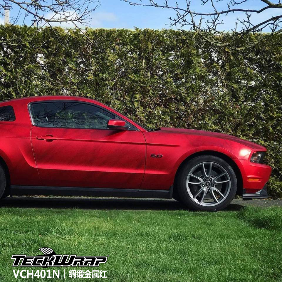 野马跃动的激情,teckwrap秃鹰汽车车身改色贴进口膜,vch401n绸缎红