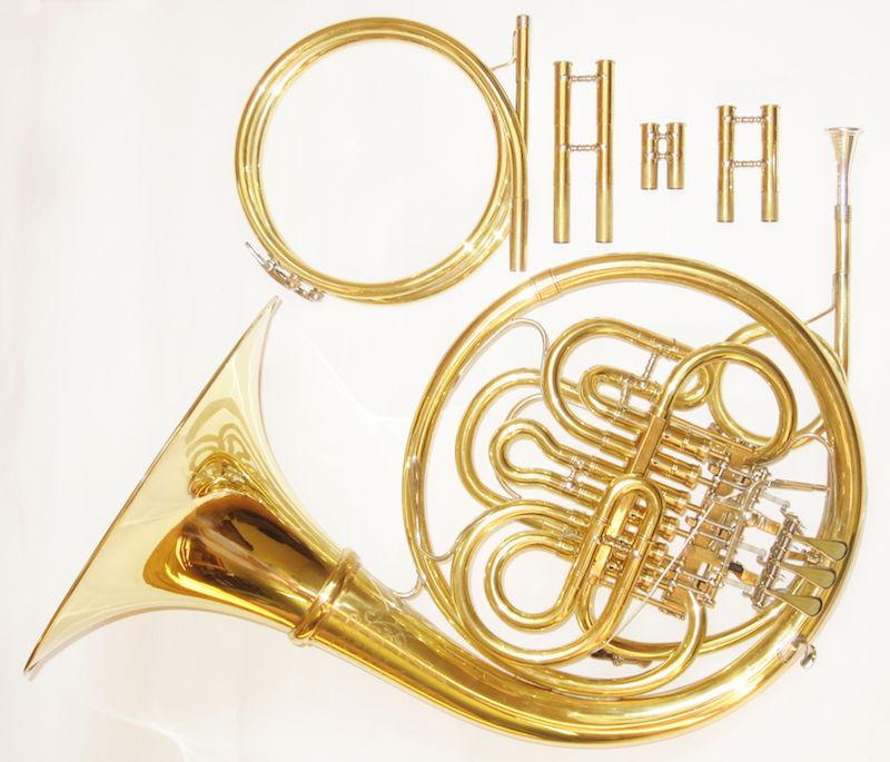 活塞式圆号(又称"维也纳号")5,圆号是移调乐器,因此记谱采用移调记