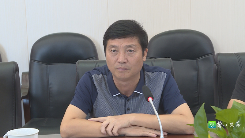 县长江志坚主持召开全县重点项目建设调度会