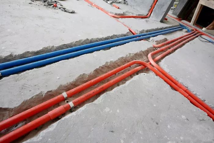 做水电要不要开地槽?纠结的点进来.