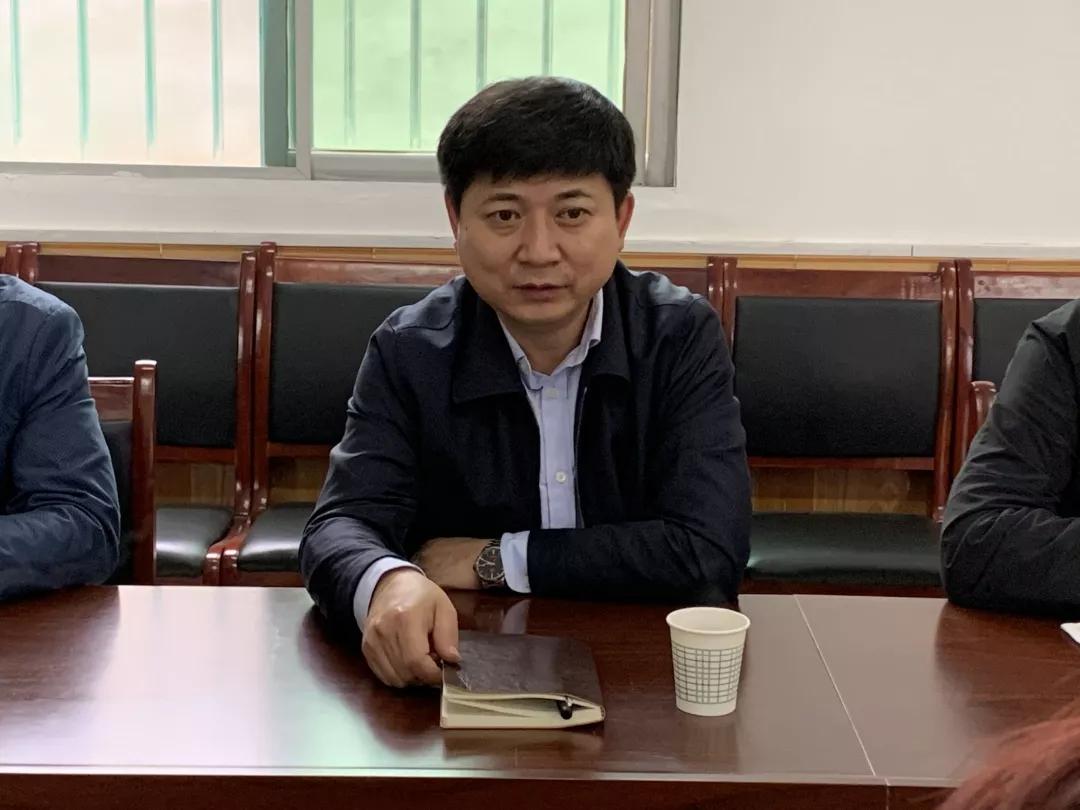 西安市鄠邑区法院李云峰院长督导涝店镇余姚村软弱涣散党组织整顿工作