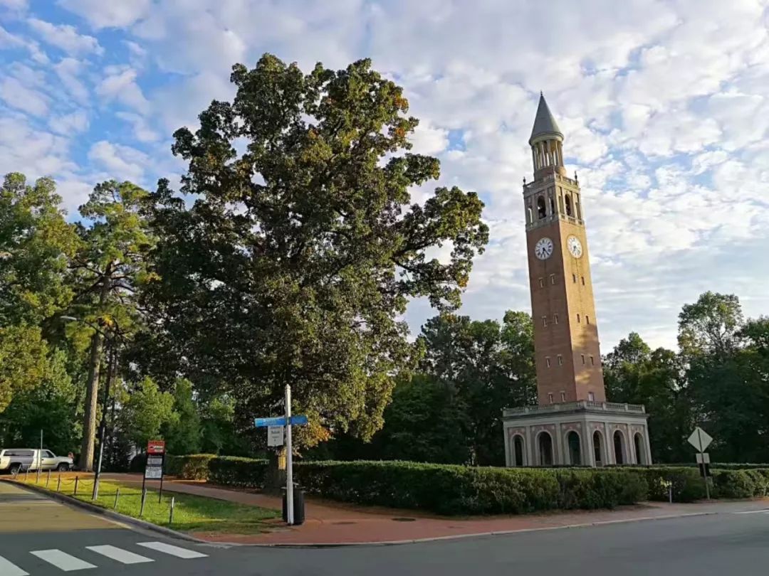 北卡教堂山文理具备的体育强校