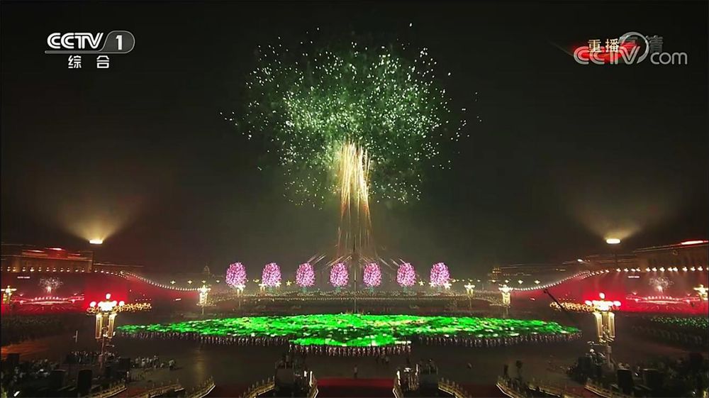 今夜灯光璀璨 光影七十华诞