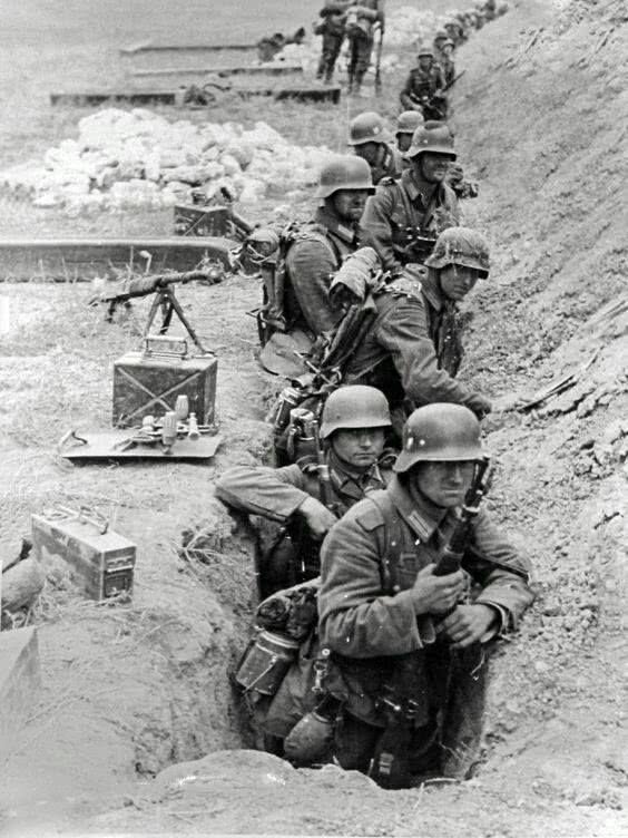 原创二战东线战场老照片直击苏德战争的惨烈镜头下的德军如同魔鬼