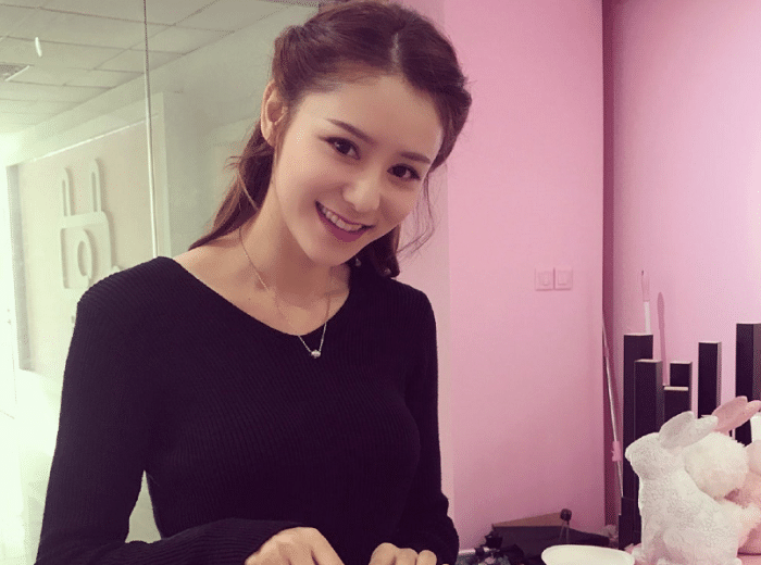 林峯和张馨月即将结婚已在上月签字又一对幸福爱人诞生