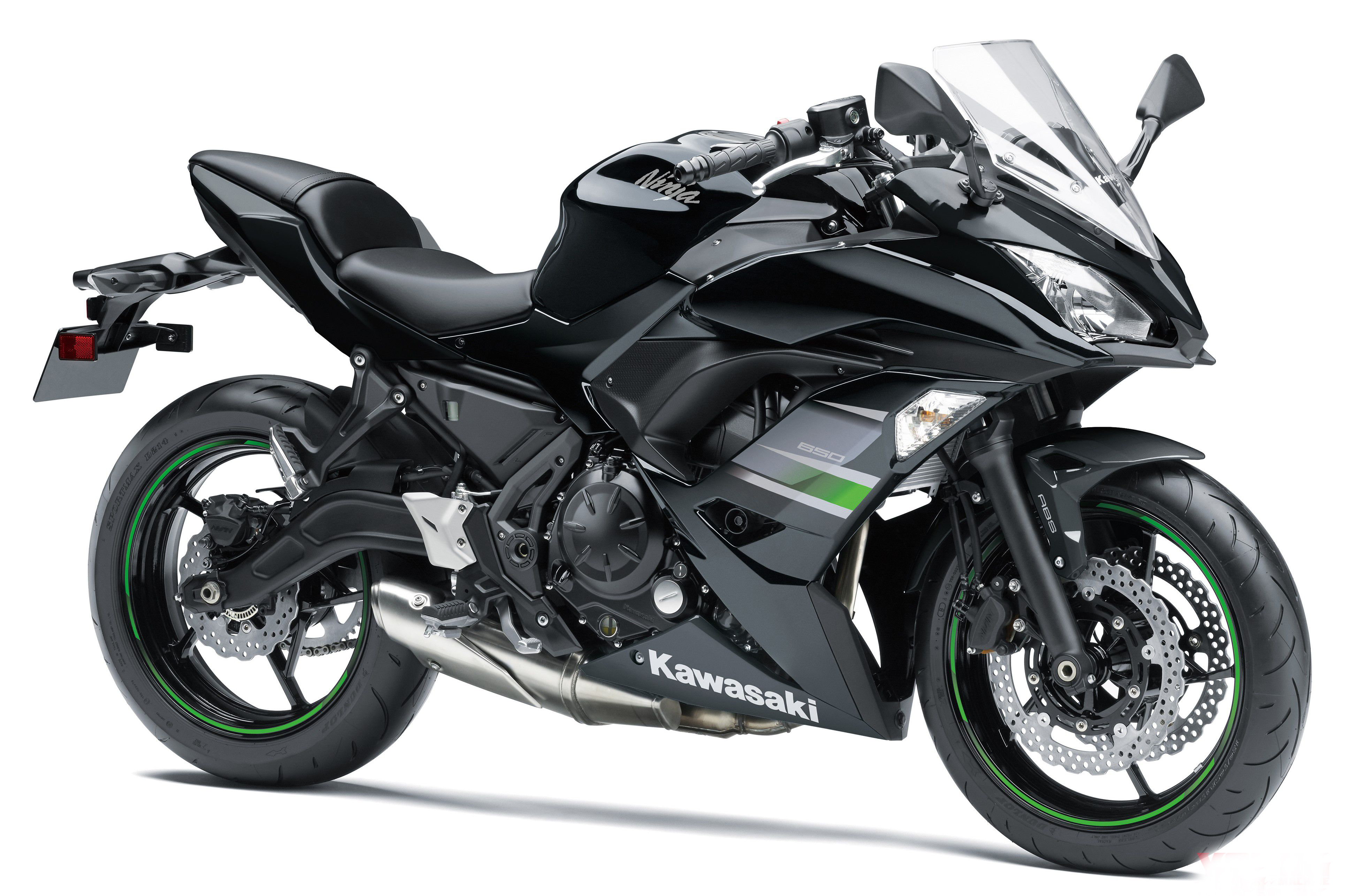 川崎2020款ninja650欧洲登场外观大变配置升级