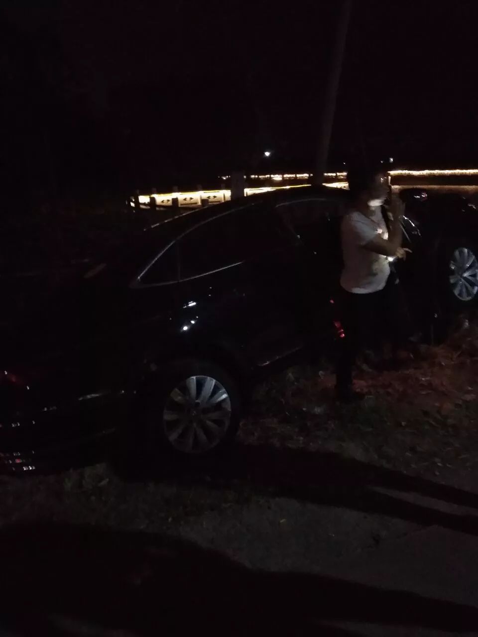 萧江毛家处毛氏宗祠前面发生一起车祸!现场视频!