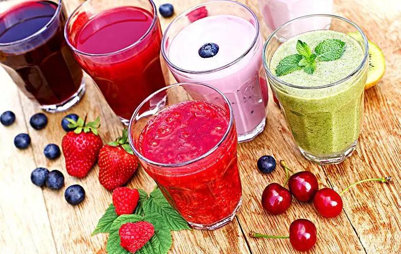 别再贴秋膘了,养生达人告诉你这四款果汁和秋天更配哦!